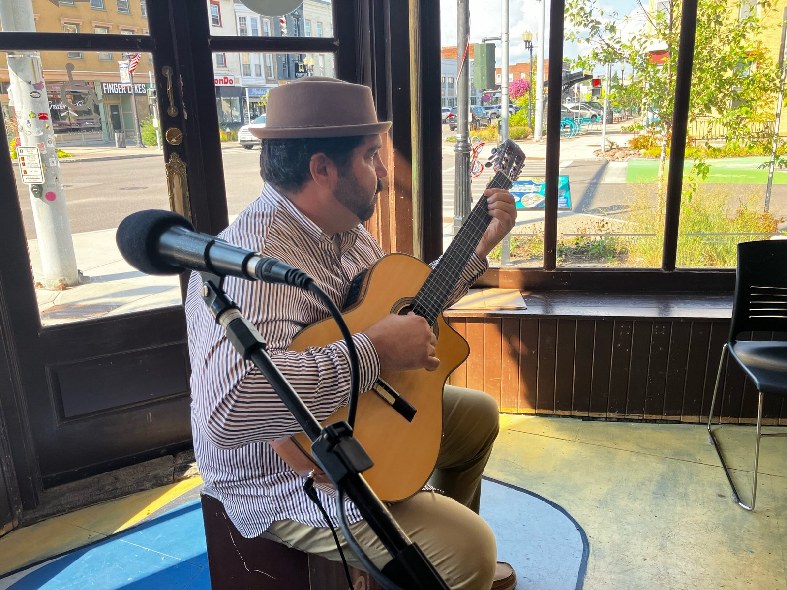 Solo Guitar at The Dove Block